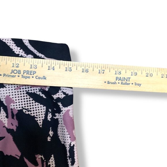 Calvin Klein Performance Leggings Lot of 2 Camouflage Pink Blue Gray Wicking LG - Picture 14 of 16